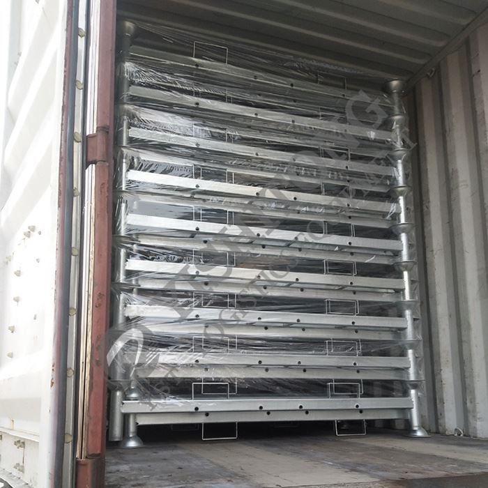 stackable post pallets